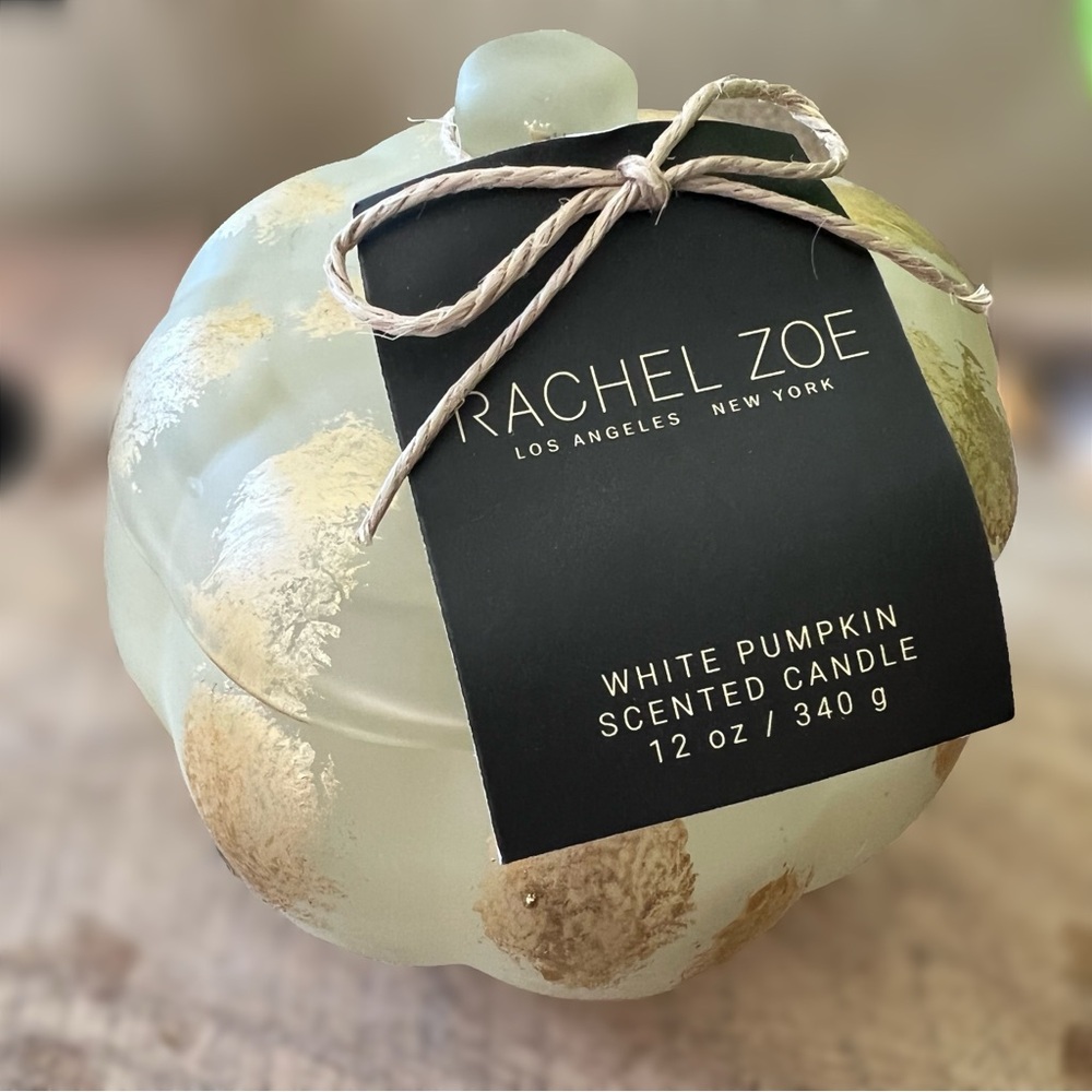 NEW Rachel Zoe White Pumpkin Scent Green Gold Pumpkin Jar 2 Wick 12 OZ Candle